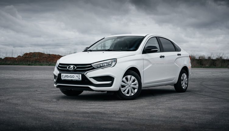 Lada Vesta